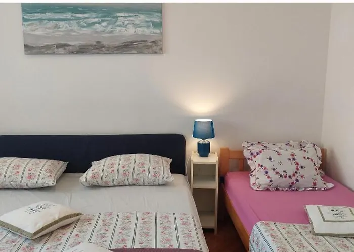 Dubrovacka Apartment Split