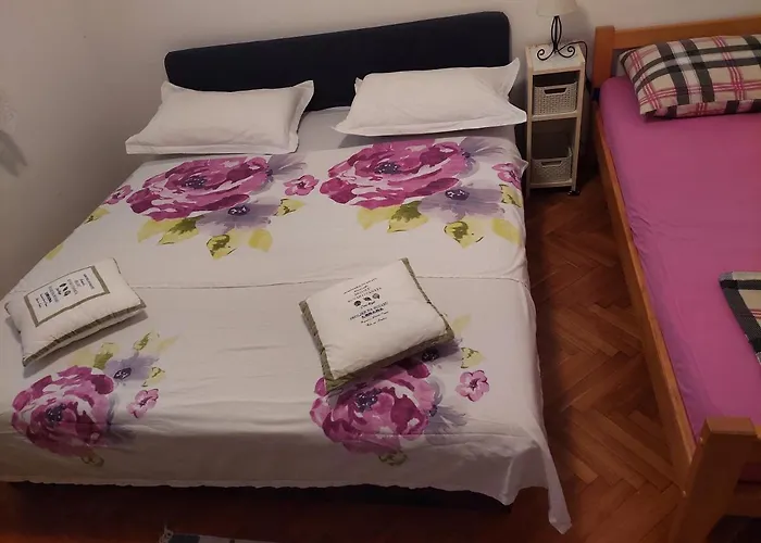 Dubrovacka Apartment Split